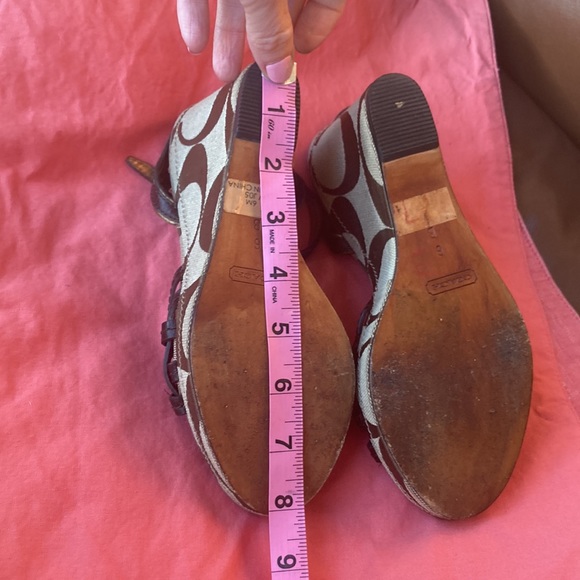 Coach size 6 wedge high heels shoes great condition. - Picture 9 of 17